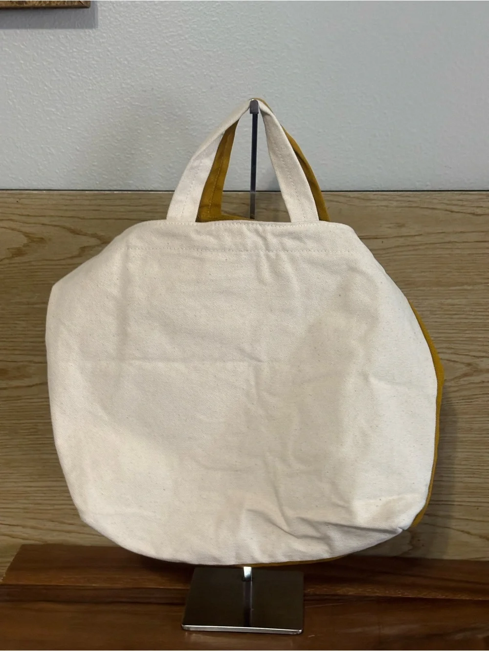 Baggu Two Tone Cotton Horizontal Duck Bag Tote
Shoulder Bag Deadstock Earth
Day - Picture 3 of 9